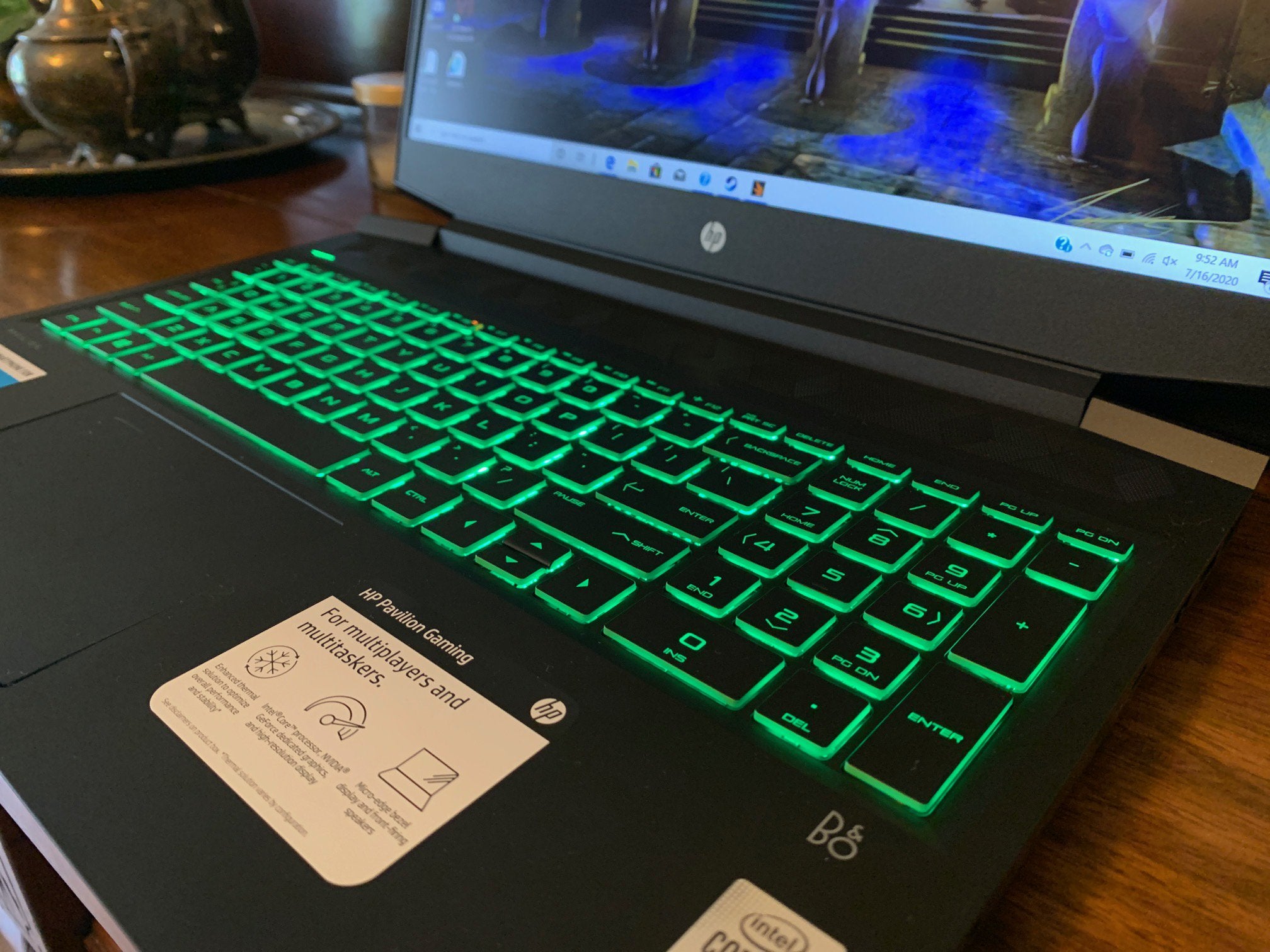 Màu đèn phím laptop hp gaming 16